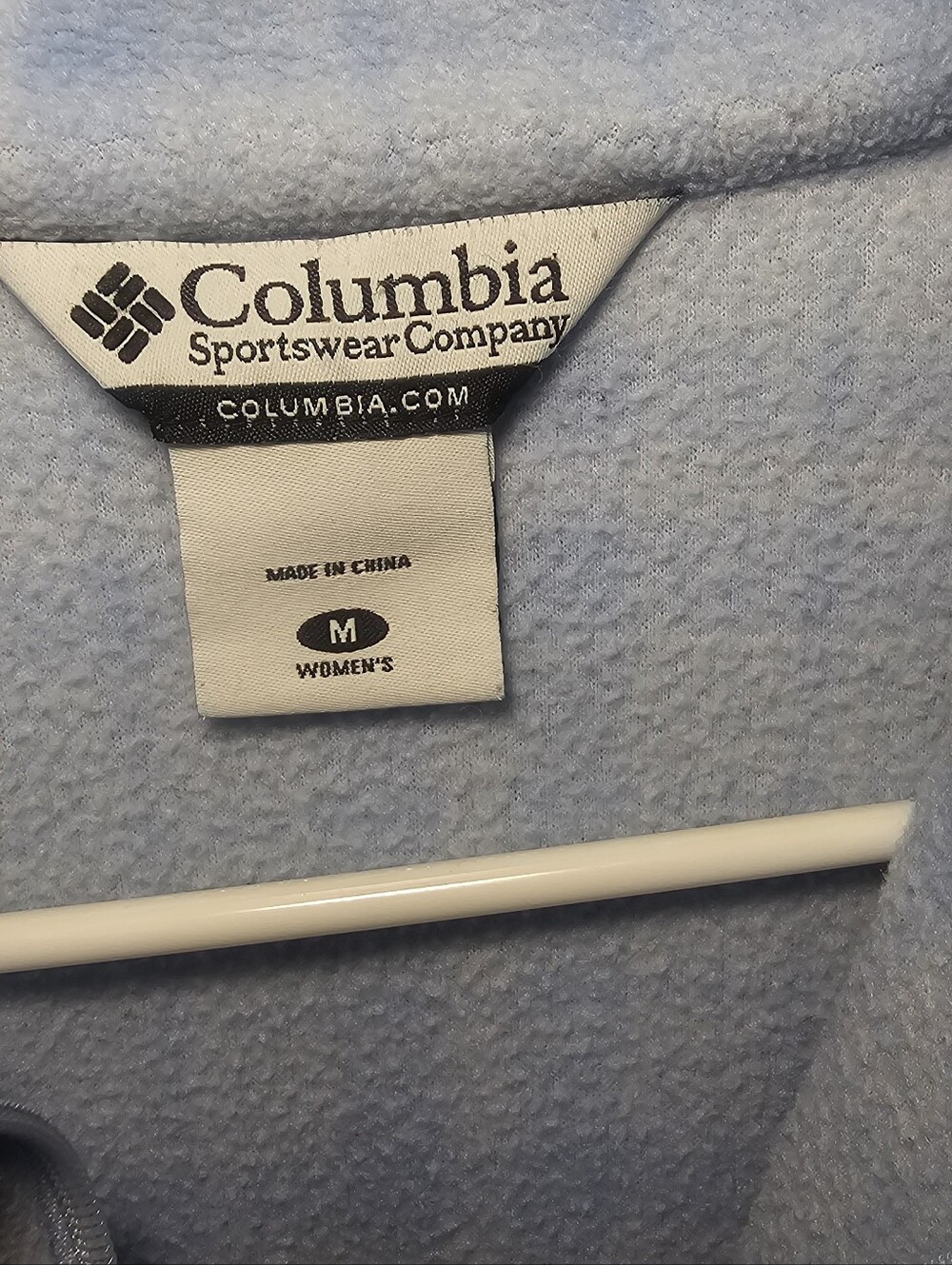 Columbia Blue Plaid Full Zip Fleece Jacket - Size M.